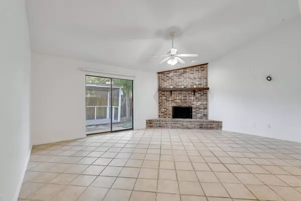 940 Central Avenue  #30, Fort Walton Beach, FL 32547