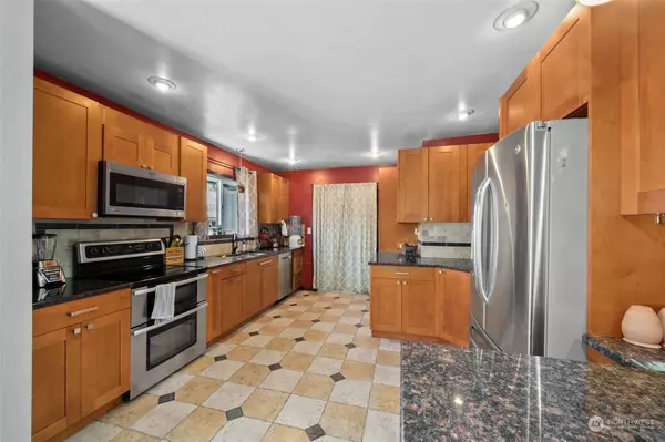 1118 Zehnder ST, Sumner, WA 98390