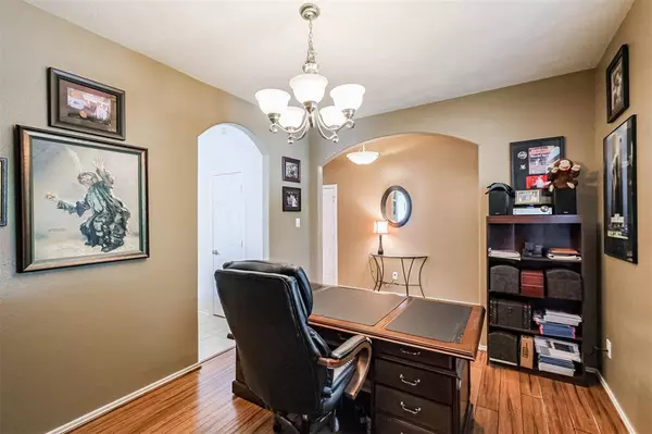 21910 Whispering Daisy CT, Cypress, TX 77433