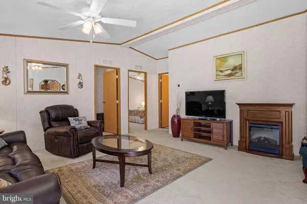 37132 E WHITE TAIL DR, Selbyville, DE 19975