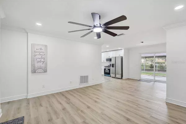 705 HOLLY TER, Brandon, FL 33511