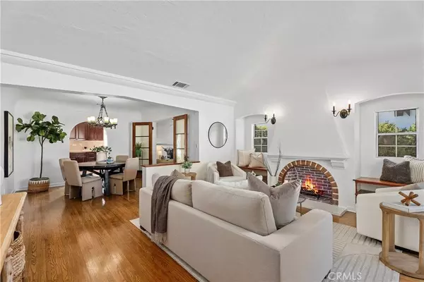 3758 Gaviota Ave, Long Beach, CA 90807