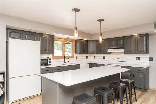 30287 560th Avenue, Cambridge, IA 50046