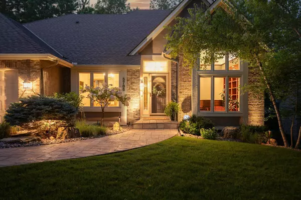 5785 Rosewood LN N, Plymouth, MN 55442