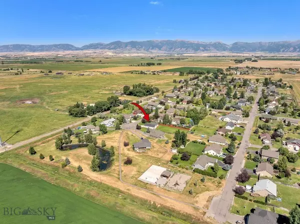 86 Cross Town CT, Belgrade, MT 59714