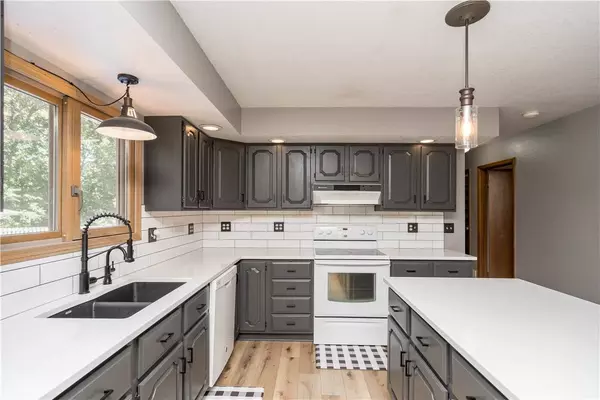 30287 560th Avenue, Cambridge, IA 50046