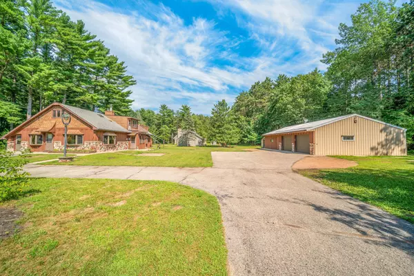 N1902 N SILVER LAKE RD, Wautoma, WI 54982