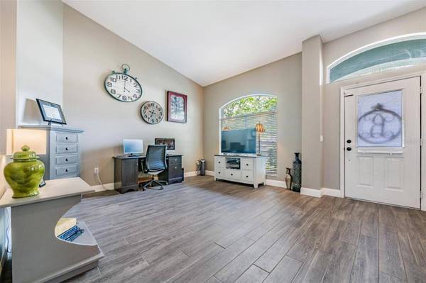 4038 LITHIA RIDGE BLVD, Valrico, FL 33596