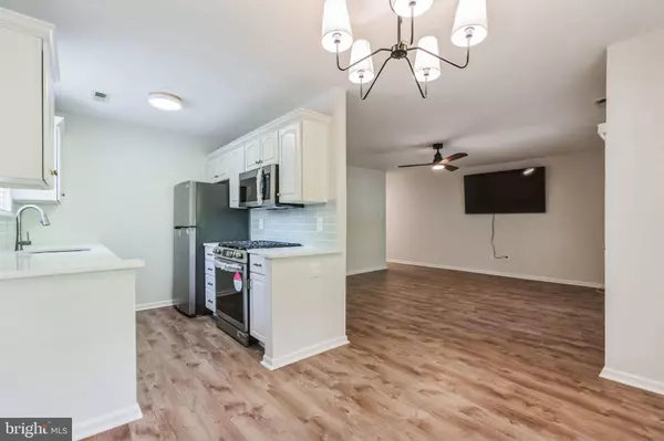 240 TAVISTOCK, Cherry Hill, NJ 08034