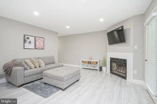 314 TAVISTOCK, Cherry Hill, NJ 08034