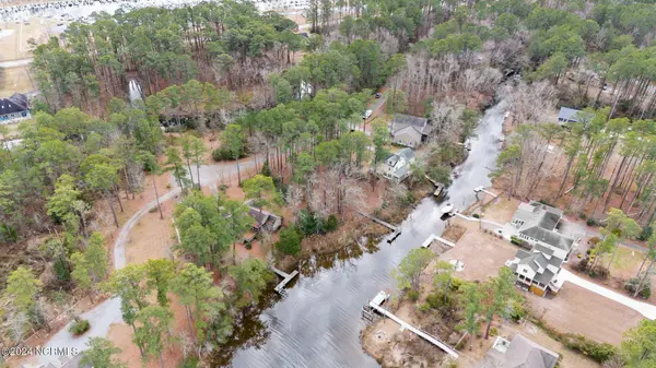 7013 Fairwinds Drive, Oriental, NC 28571