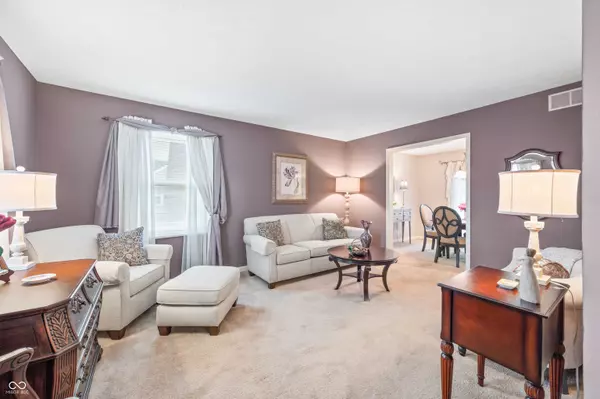 2335 Elm ST, Columbus, IN 47201