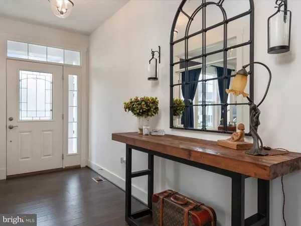 566 JERSEY BRONZE WAY, Pasadena, MD 21122