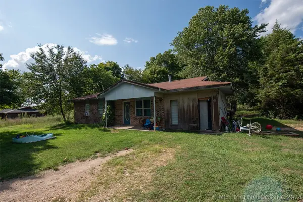 471925 E 807, Stilwell, OK 74960