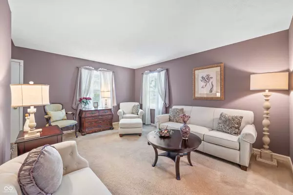 2335 Elm ST, Columbus, IN 47201