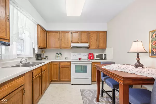 2335 Elm ST, Columbus, IN 47201