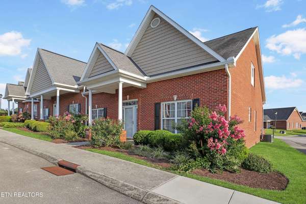 1700 Wisteria View WAY #1700, Knoxville, TN 37914