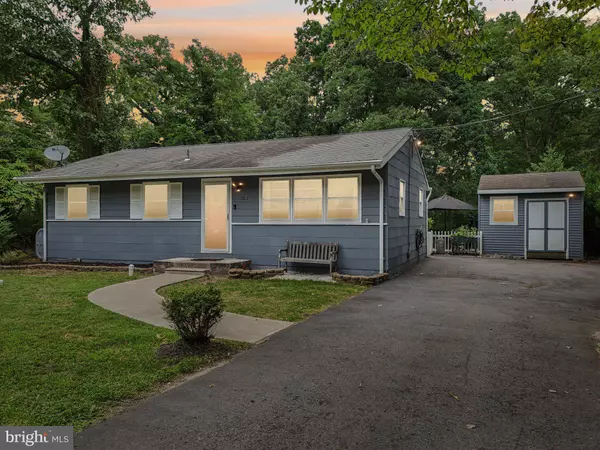 307 TIMBERLINE DR, Mount Laurel, NJ 08054