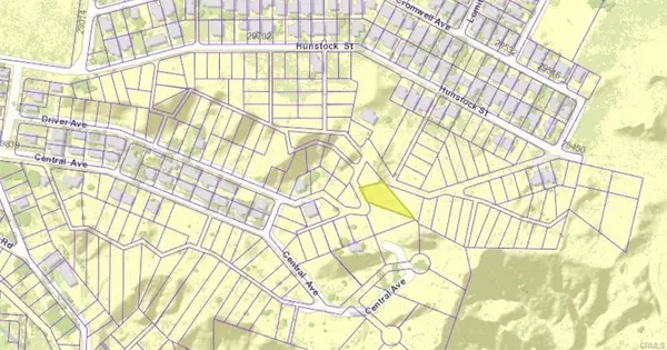 1 driver AVE, Val Verde, CA 91384