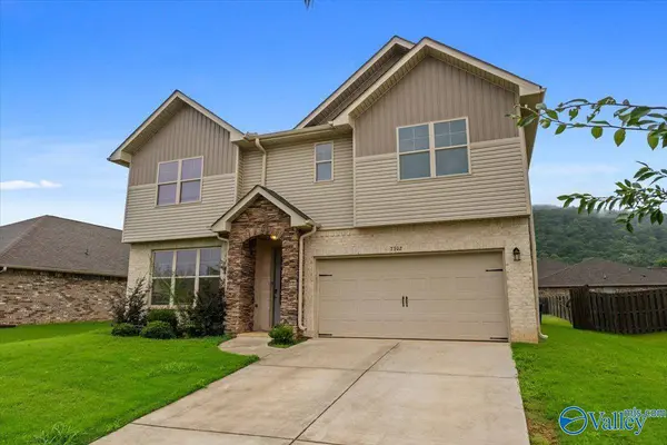 7302 Milas Way SE, Owens Cross Roads, AL 35763