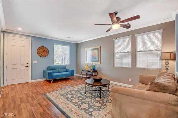 10471 Cook Bluff Avenue, Las Vegas, NV 89129