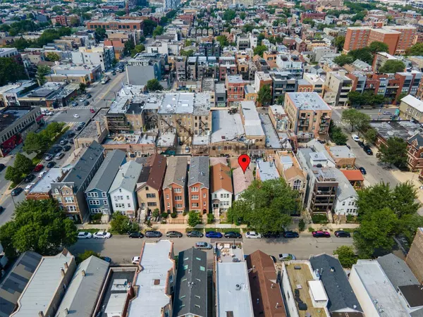 1512 W Superior Street, Chicago, IL 60642