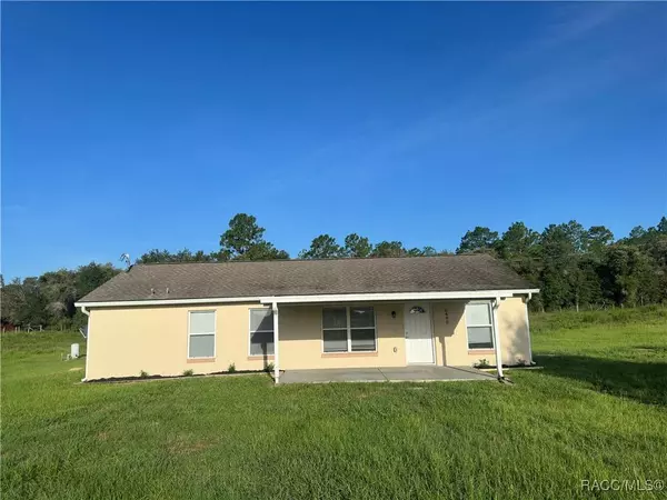 6490 SE 143rd CT, Morriston, FL 32668