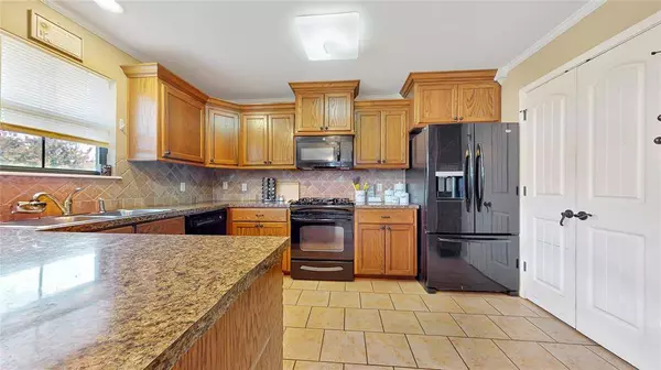 2021 Wild Iris, Bossier City, LA 71112