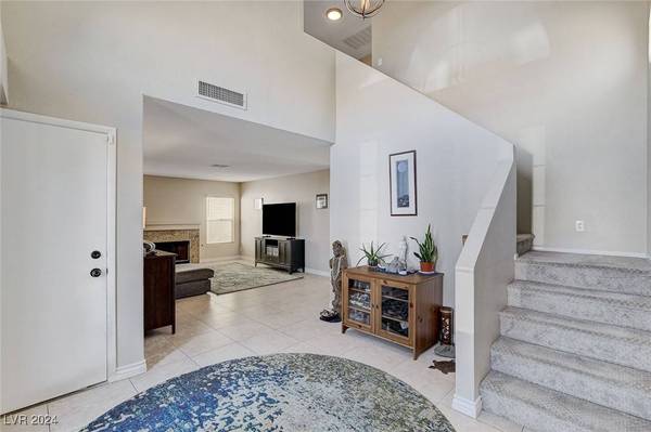 8329 Maplestar Road, Las Vegas, NV 89128