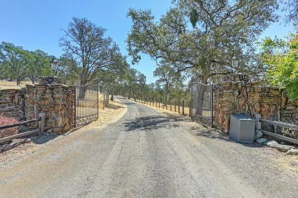 5850 Big Hill RD, Lincoln, CA 95648