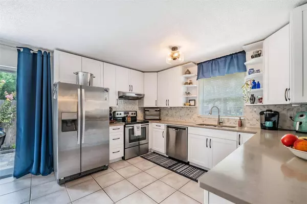 5808 N 18TH ST, Tampa, FL 33610