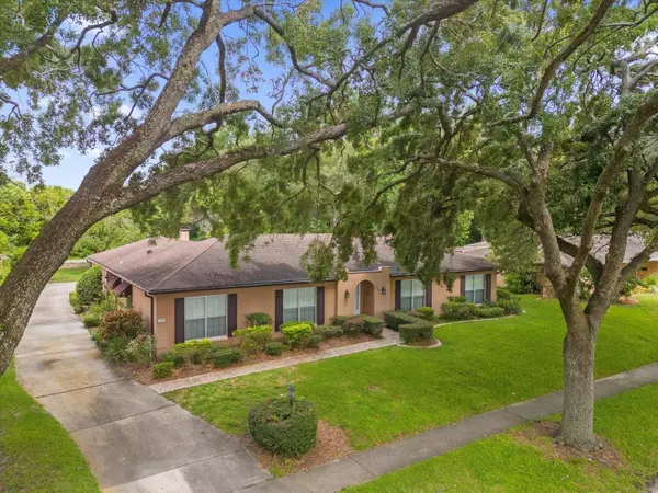 1003 GOLFSIDE DR, Winter Park, FL 32792