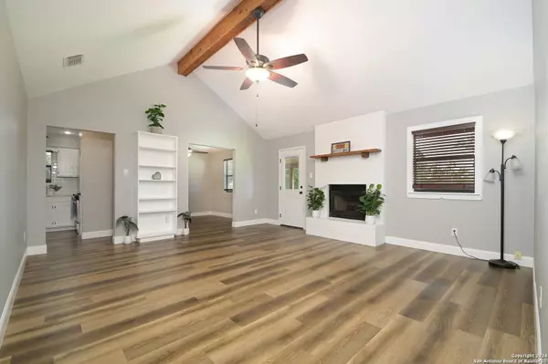 500 Ridge Drive, San Marcos, TX 78666