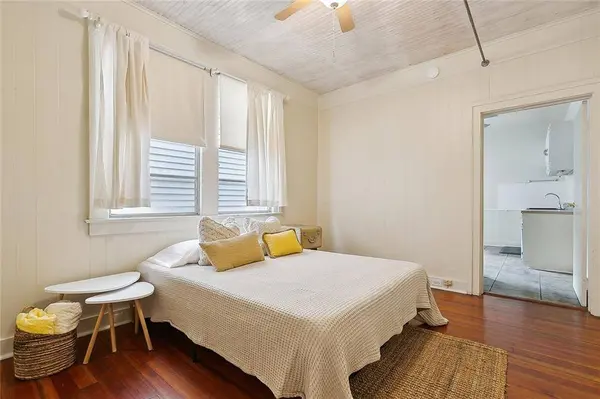 2320 22 CHARTRES ST, New Orleans, LA 70117