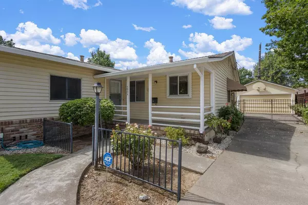 5904 Shepard AVE, Sacramento, CA 95819