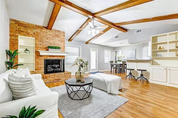 1708 Ruella LN, Pasadena, TX 77502