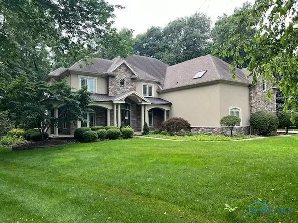 7943 Chestnut Ridge BLVD, Maumee, OH 43537