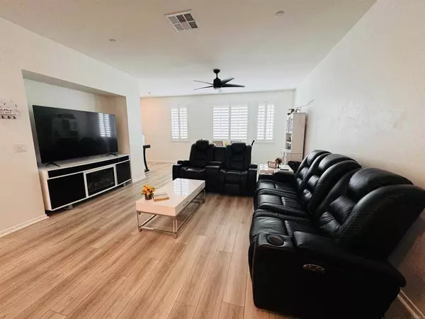 5495 Seacliff place #118, San Diego, CA 92154