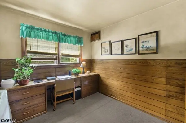 95 Dyer Ave, Clifton City, NJ 07014