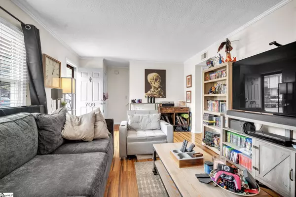 709 Summer Woods Drive, Mauldin, SC 29662