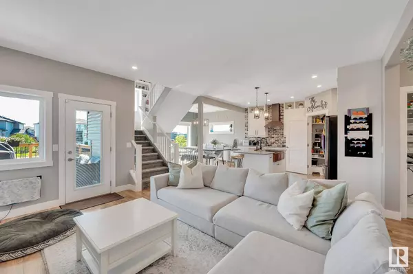 9 Southbridge DR, Calmar, AB T0C 0V0