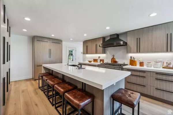 83 S DAVIS, Bountiful, UT 84010