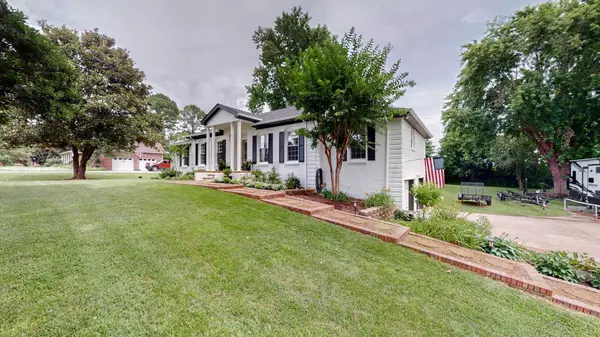 651 Harden St, Gallatin, TN 37066