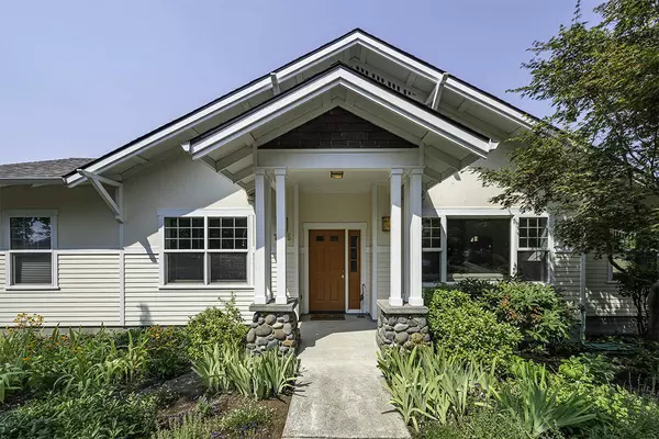 745 River Rock RD, Ashland, OR 97520