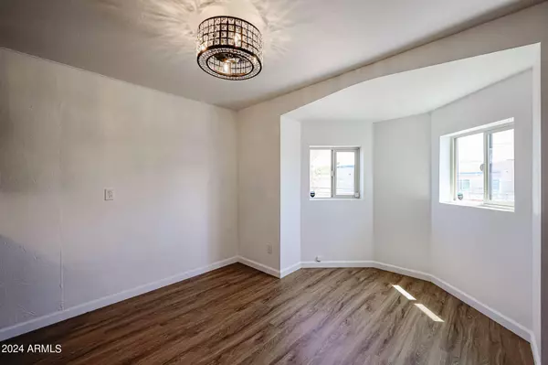 9501 E Broadway Road #132, Mesa, AZ 85208