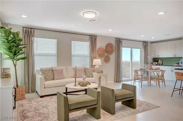 913 Cadence View Way, Henderson, NV 89011