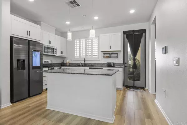 5495 Seacliff place #118, San Diego, CA 92154