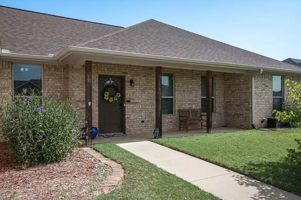 708 Jaxon Drive, Whitehouse, TX 75791