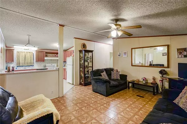 21161 County Road 1492, Mathis, TX 78368