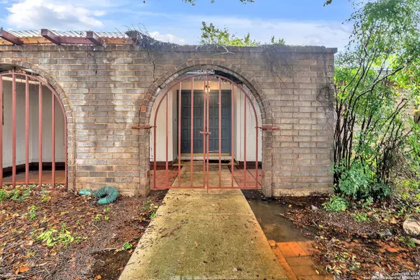 6214 BELLWOOD ST, San Antonio, TX 78249-3006